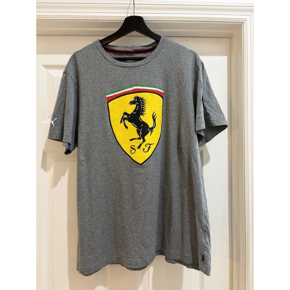 Puma X Scuderia Ferrari T-Shirt Grey w/ Ferrari Logo Size Large.SKU 0220